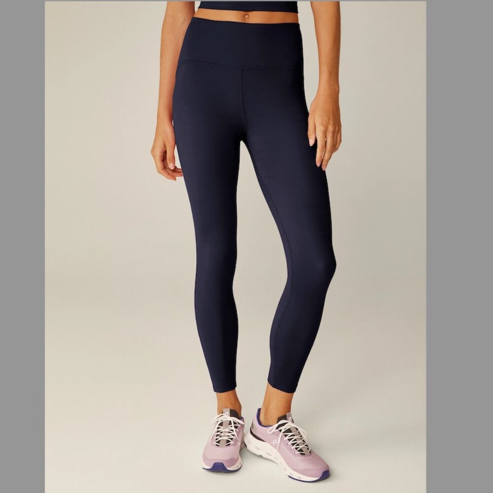 NWT POWERBEYOND™ Midi Legging 2.0: After Dark Navy XS